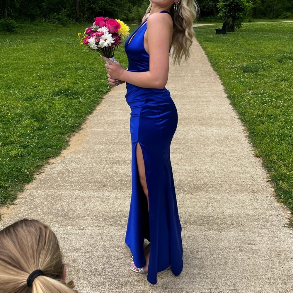 Blue prom dress